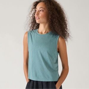 Athleta Breezy Muscle Tank NWT